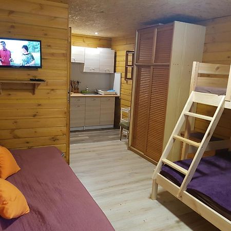 Pod Sosnami Osrodek Wypoczynkowy Boszkowo Letnisko Villa Kültér fotó